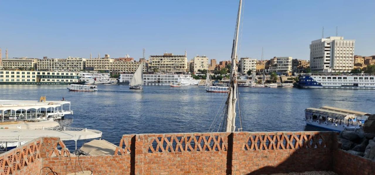 Onaty Narty Guest House Aswan Exterior foto